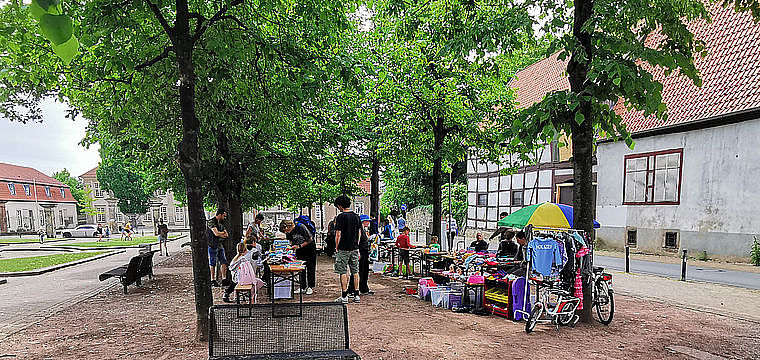 Lemgoer Kinderflohmarkt am Lippegarten