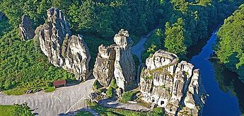 Erlebnis Externsteine - offene Führung Externsteine mit Besichtigung der Grotte